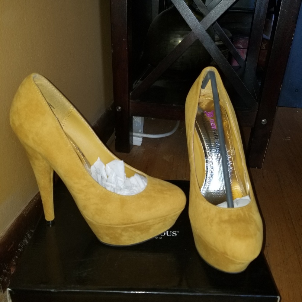 Womens shoes